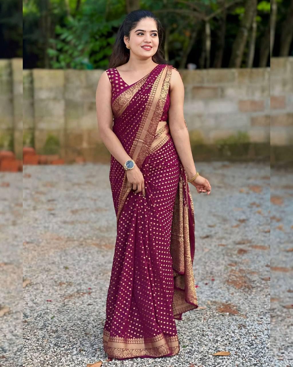 LAVISHBOI Women's Art Silk Blend Banarasi Jacquard Saree With Unstitched Blouse Piece | Sarees For Women | Jacquard Saree | Wedding Banarasi Sari (Maroon) - GenZlyf